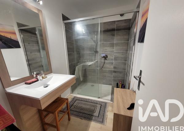 Appartement à vendre 3 pièces 82 m² Nîmes-Saint-Césaire