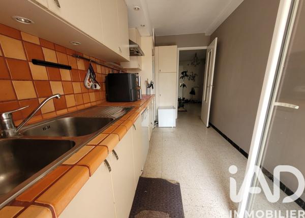 Appartement à vendre 3 pièces 82 m² Nîmes-Saint-Césaire