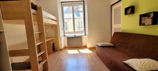 Appartement rénové en plein cur du centre-ville historique