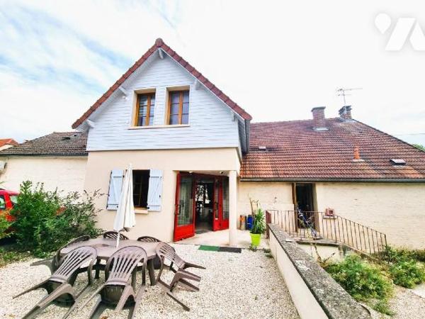 VENTE DES MURS ET DU FONDS DE COMMERCE ET MATERIEL de Bar-restaurant-traiteur-épicerie-point La...