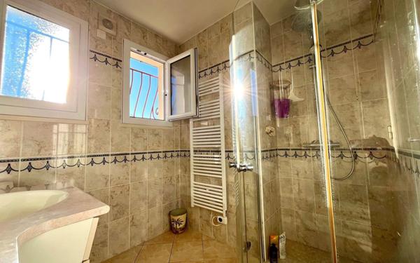 Maison à vendre    6 pièces • 147 m2 Hanches