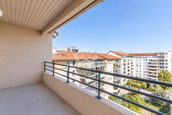 T4 traversant au dernier étage !