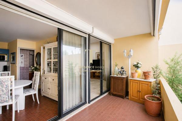 Charmant appartement de type 3 de 48,90m². Terrasse + place de parking