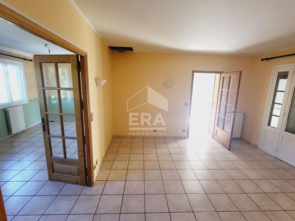 Maison 2 appartements, Jardin et garage 04160 L Escale 113 m2, Alpes de Haute Provence