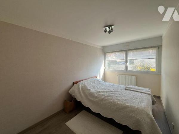 Appartement à Vendre uniquement chez votre Notaire.
Notre Service Immobilier vous propose ce t...