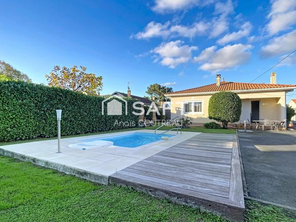 CHARMANTE MAISON DE PLAIN PIED AVEC PISCINE PROCHE DU CENTRE VILLE