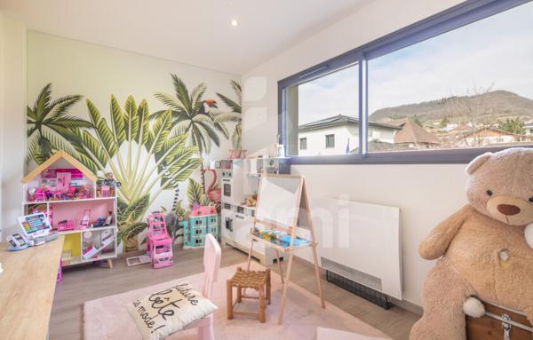 Maison Contemporaine de 6 pièces - Coublevie - 153 m2