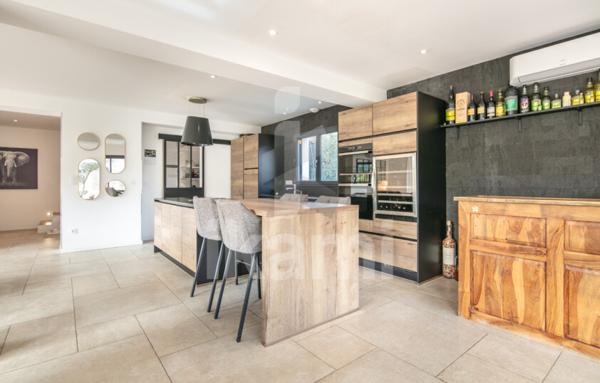 Maison Contemporaine de 6 pièces - Coublevie - 153 m2