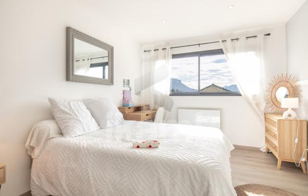 Maison Contemporaine de 6 pièces - Coublevie - 153 m2