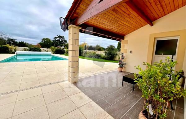 Aux Portes de Bergerac : Chartreuse périgourdine et sa maison d'amis