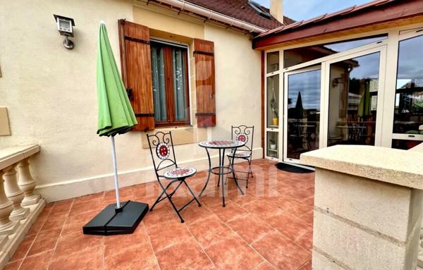 Aux Portes de Bergerac : Chartreuse périgourdine et sa maison d'amis