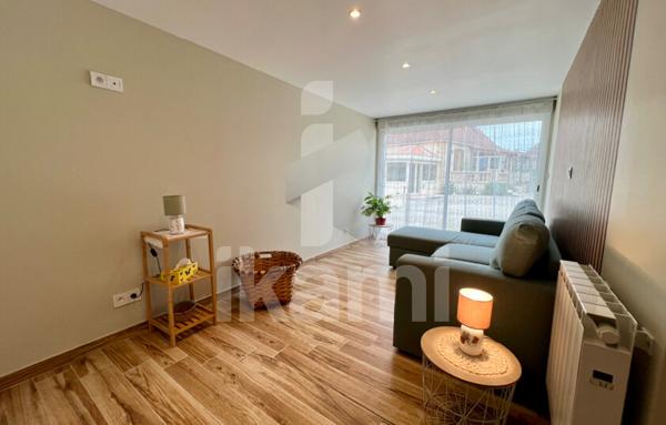 Aux Portes de Bergerac : Chartreuse périgourdine et sa maison d'amis