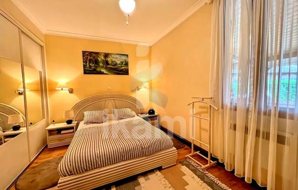 Aux Portes de Bergerac : Chartreuse périgourdine et sa maison d'amis