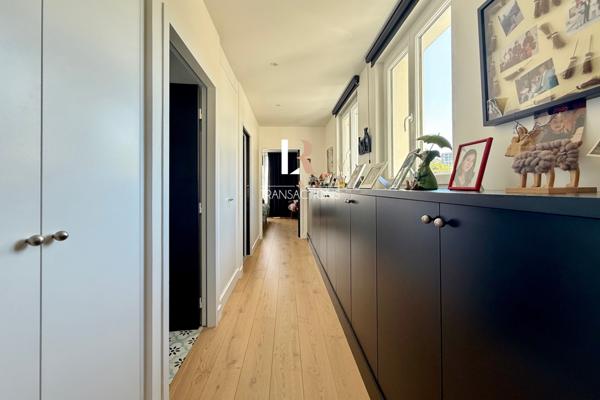 La Rochelle (17000) La Genette - Maison entièrement rénovée avec stationnement, garage, jardin paysagé et dépendance