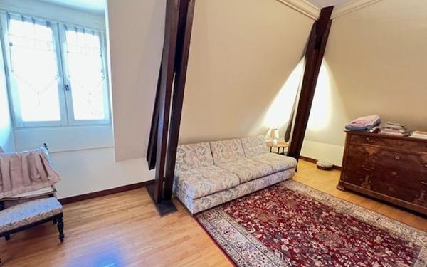 Maison à vendre    7 pièces • 221 m2 Voiron