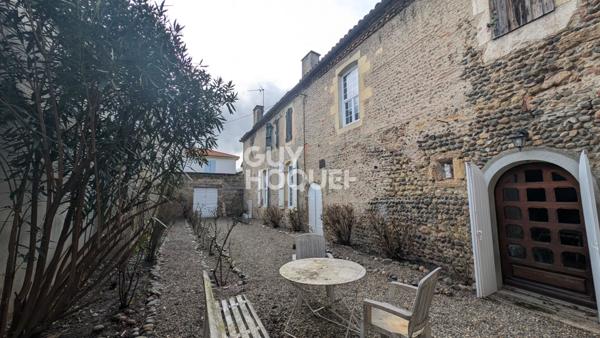 Demeure de caractère ? Galets de l'Adour ? Coeur de village