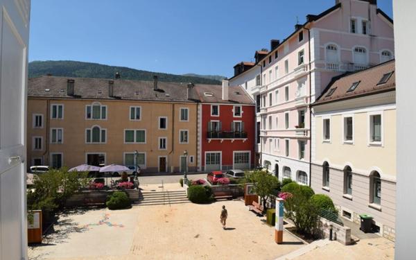 Appartement à louer    2 pièces • 48,63 m2 Gex