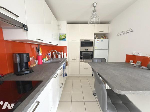 T3 avec terrasse et garage double !