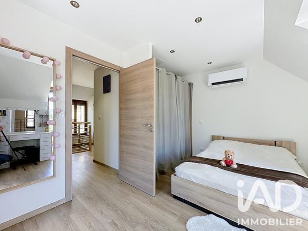Maison à vendre 7 pièces 110 m² Thorigny-sur-Oreuse