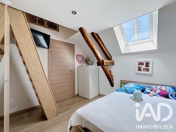 Maison à vendre 7 pièces 110 m² Thorigny-sur-Oreuse