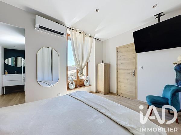 Maison à vendre 7 pièces 110 m² Thorigny-sur-Oreuse