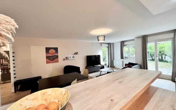 Appartement à vendre    3 pièces • 90,12 m2 Massy