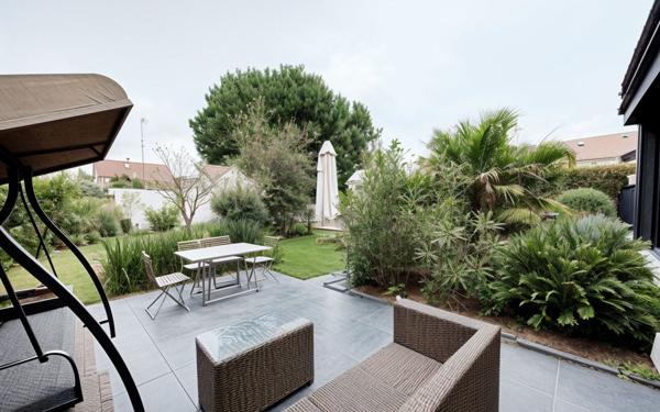 Maison à vendre    6 pièces • 165 m2 Bailly-Romainvilliers