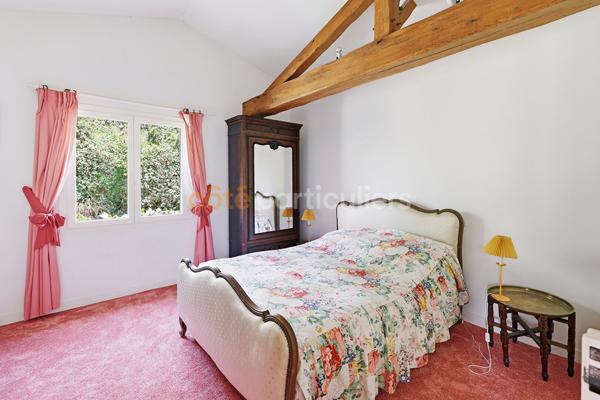 Vente
                Maison270 m² - 7 Pièces -
                    MACHECOUL SAINT MEME (44270)