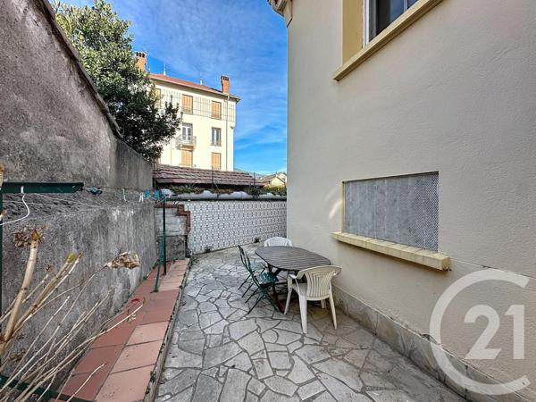 Maison à vendre  6 pièces - 164,08 m2 ARLES SUR TECH - 66