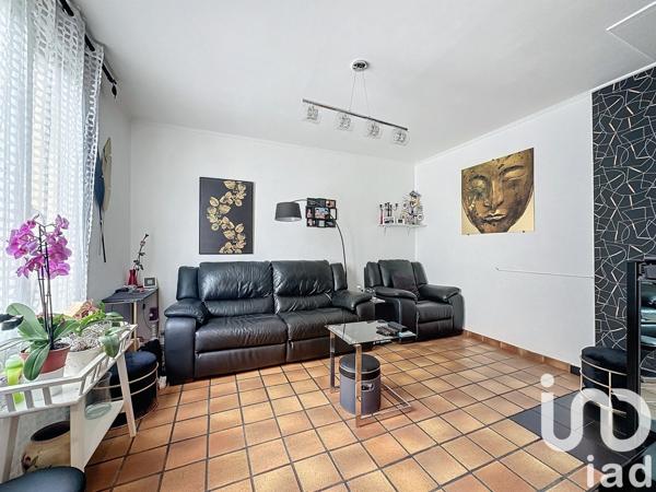 Maison traditionnelle 5 pièces de 98 m² à Orly (94310)