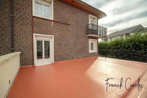 Appartement avec grande terrasse privée