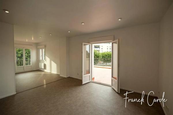 Appartement avec grande terrasse privée