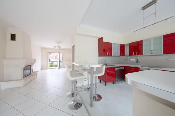 Maison 7 pièces - 180 m² Exclusivité efficity