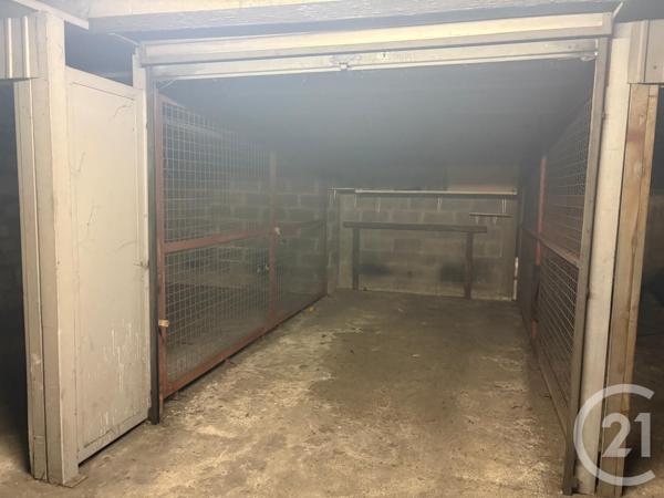 Parking à vendre  11 m2 PARIS - 75015