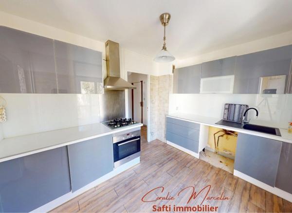 Appartement T5 avec grenier