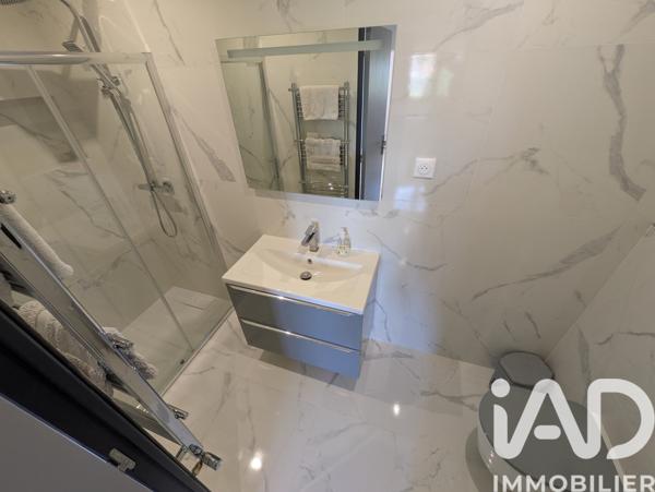 Immeuble à vendre 400 m² La Chapelle-sur-Loire