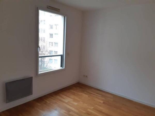 Appartement 2 pièces                                        - 69003 Lyon 3e  Arrondissement Réf : 5376
