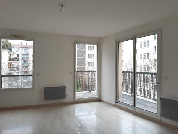 Appartement 2 pièces                                        - 69003 Lyon 3e  Arrondissement Réf : 5376