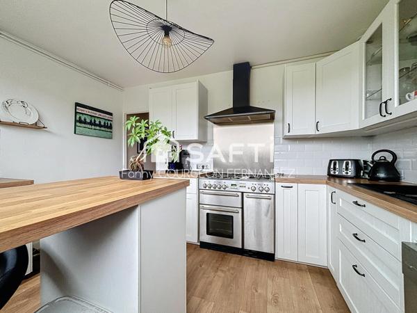 Appartement avec beau jardin et 2 chambres en centre ville