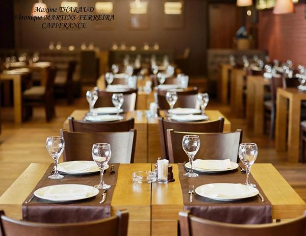 À VENDRE – Fonds de commerce Hôtel Restaurant avec salle de réception et logement de fonction