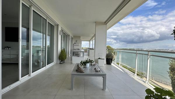 Penthouse d’exception — vue océan panoramique à La Rochelle.