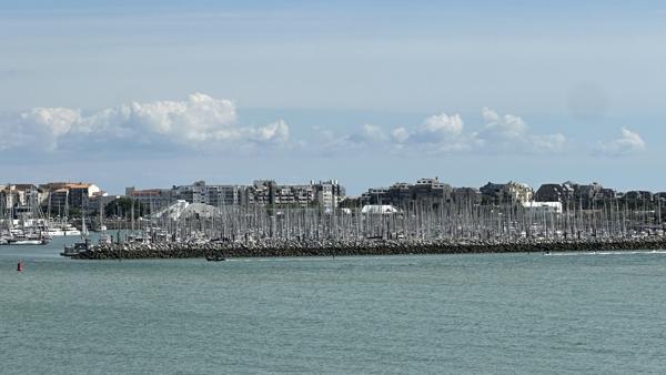 Penthouse d’exception — vue océan panoramique à La Rochelle.