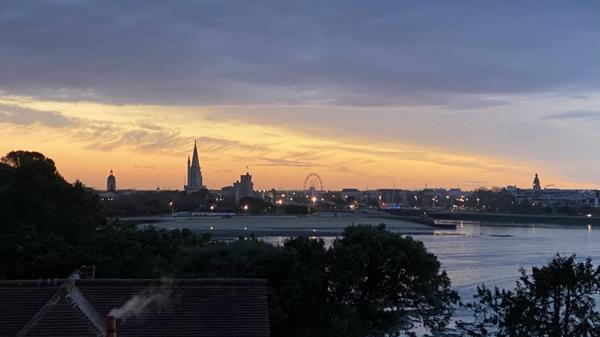 Penthouse d’exception — vue océan panoramique à La Rochelle.