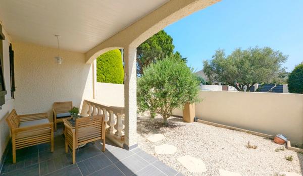 SAINT MARTIN DE CRAU | Maison T5 de 103 m² avec terrain de 240 m² & garage