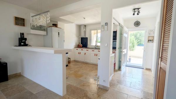 SAINT MARTIN DE CRAU | Maison T5 de 103 m² avec terrain de 240 m² & garage