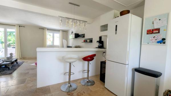 SAINT MARTIN DE CRAU | Maison T5 de 103 m² avec terrain de 240 m² & garage