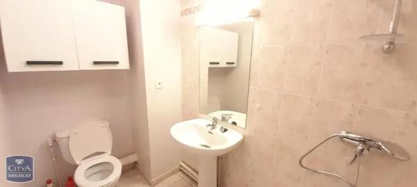 Appartement à louer 1 pièce 22.29m²