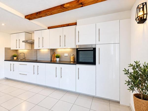 Appartement Duplex 85 m² – Dernier étage – Box