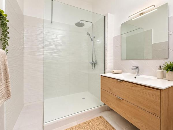 Appartement Duplex 85 m² – Dernier étage – Box