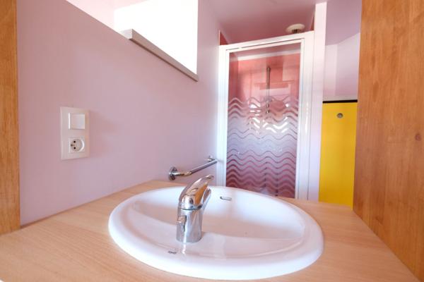 EPINAL - Studio semi équipé de 27m2 - INTERNET - BUANDERIE